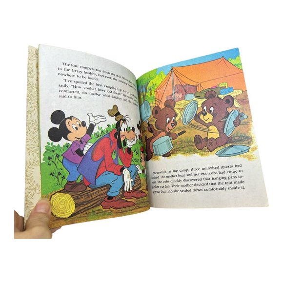 Vintage 1978 Walt Disney's Mickey Mouse and Goofy The Big Bear Scare - Picture 7 of 9